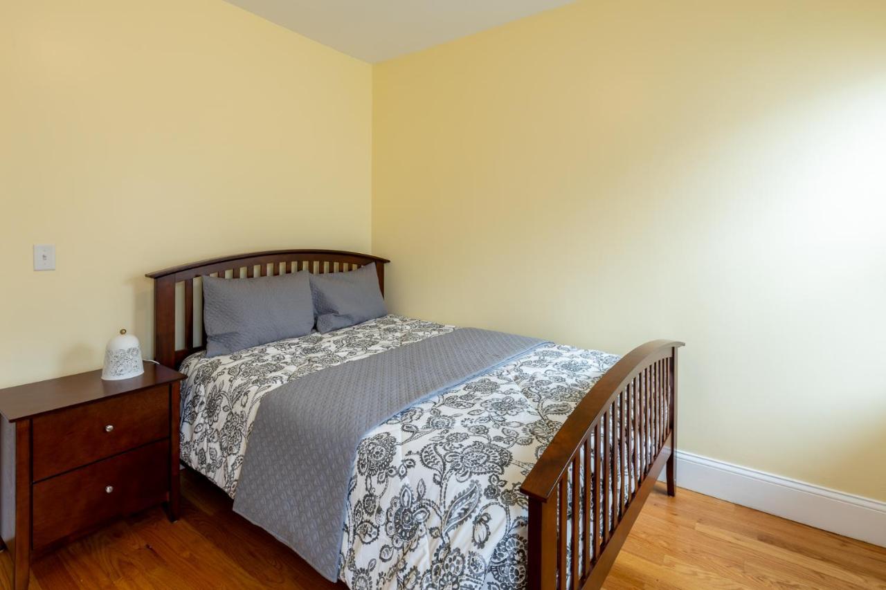 90 - 4Br Dorchester - Sleek Apt Near Marina Bay Βοστώνη Εξωτερικό φωτογραφία